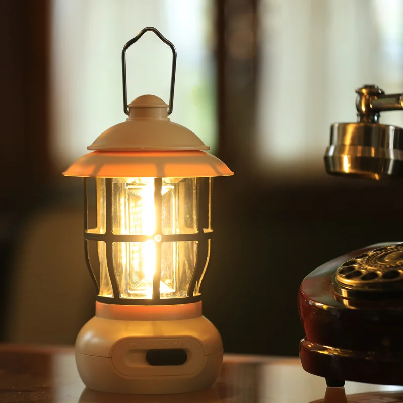 

Retro Camping Lamp Lantern Lamp Vintage Camp Lamp Outdoor Emergency Hanging Light Camping Lantern Tent Lighting Without Battery