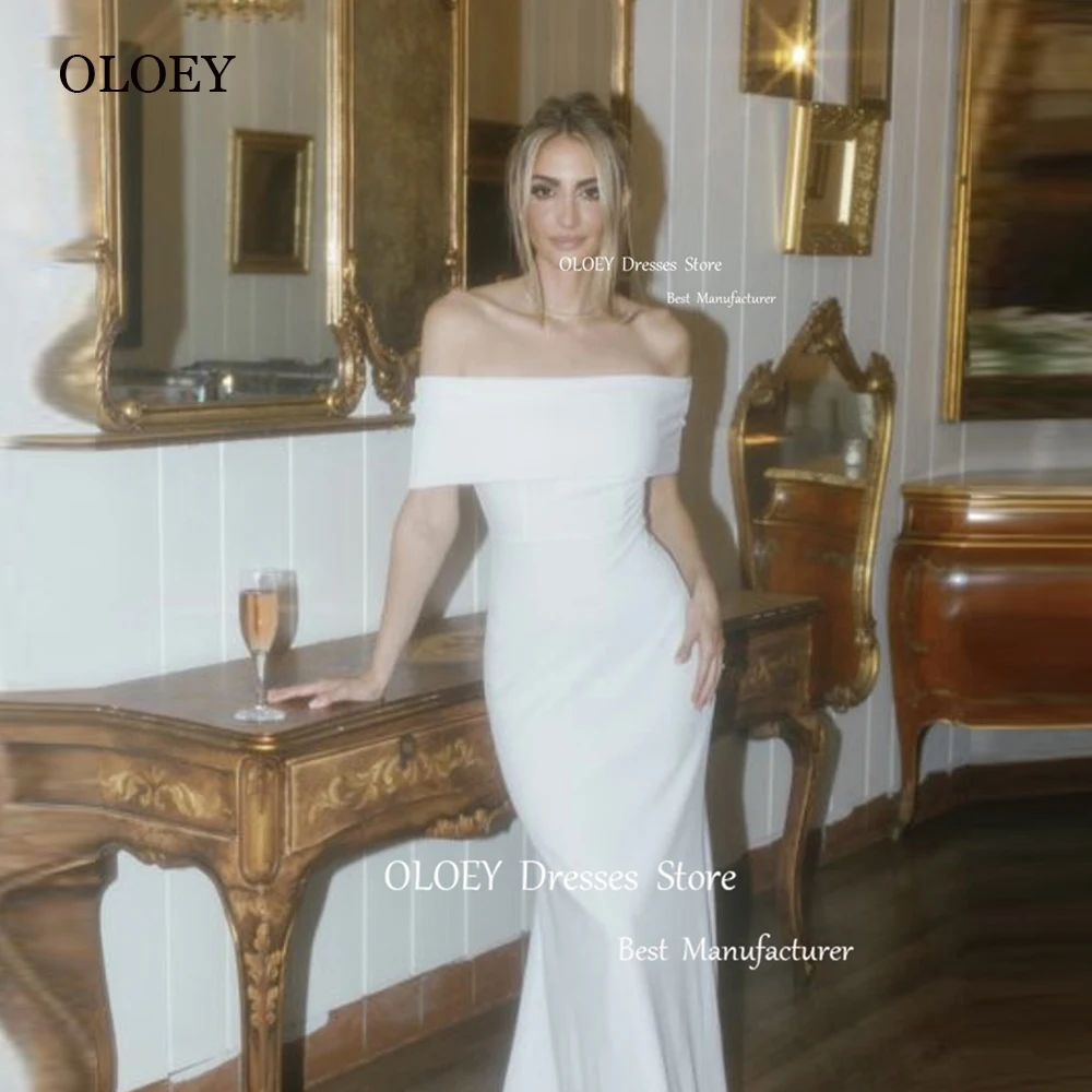 

Женское атласное платье-русалка, с открытыми плечами