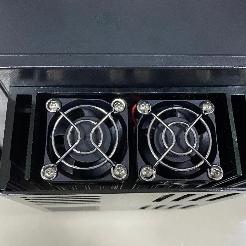 Умный энергосберегающий электронный контроллер скорости насоса частота 50 / 60 Гц 2