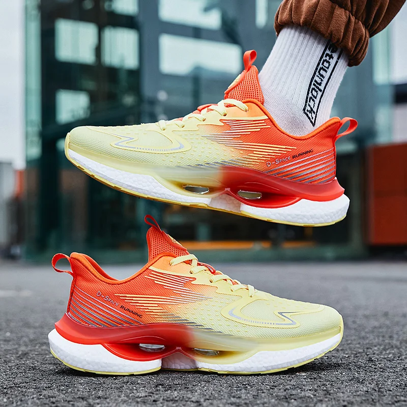 2023 New Jogging Shoes Men's and Women's Fashion Running Shoes Men's Summer Outdoor Training Marathon Breathable Sports Shoes