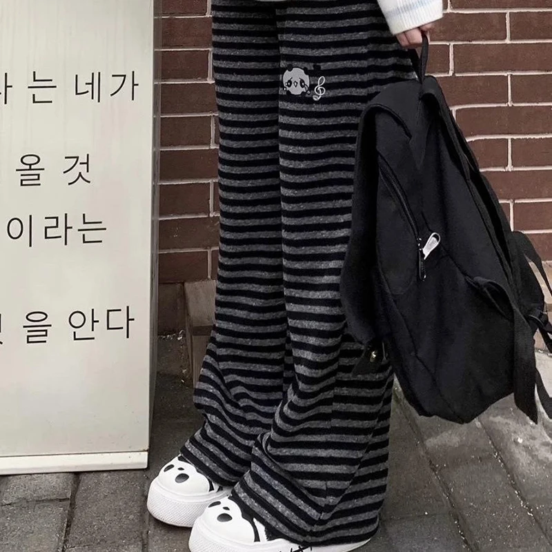 Брюки Harajuku с мультяшной вышивкой, женские кавайные полосатые свободные повседневные корейские брюки Y2K, винтажные женские широкие брюки (art.: 3920d0eb82aa7) - 3920d0eb82aa7