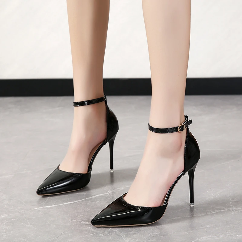 

Женские босоножки с ремешком на щиколотке 10 см, на каблуке