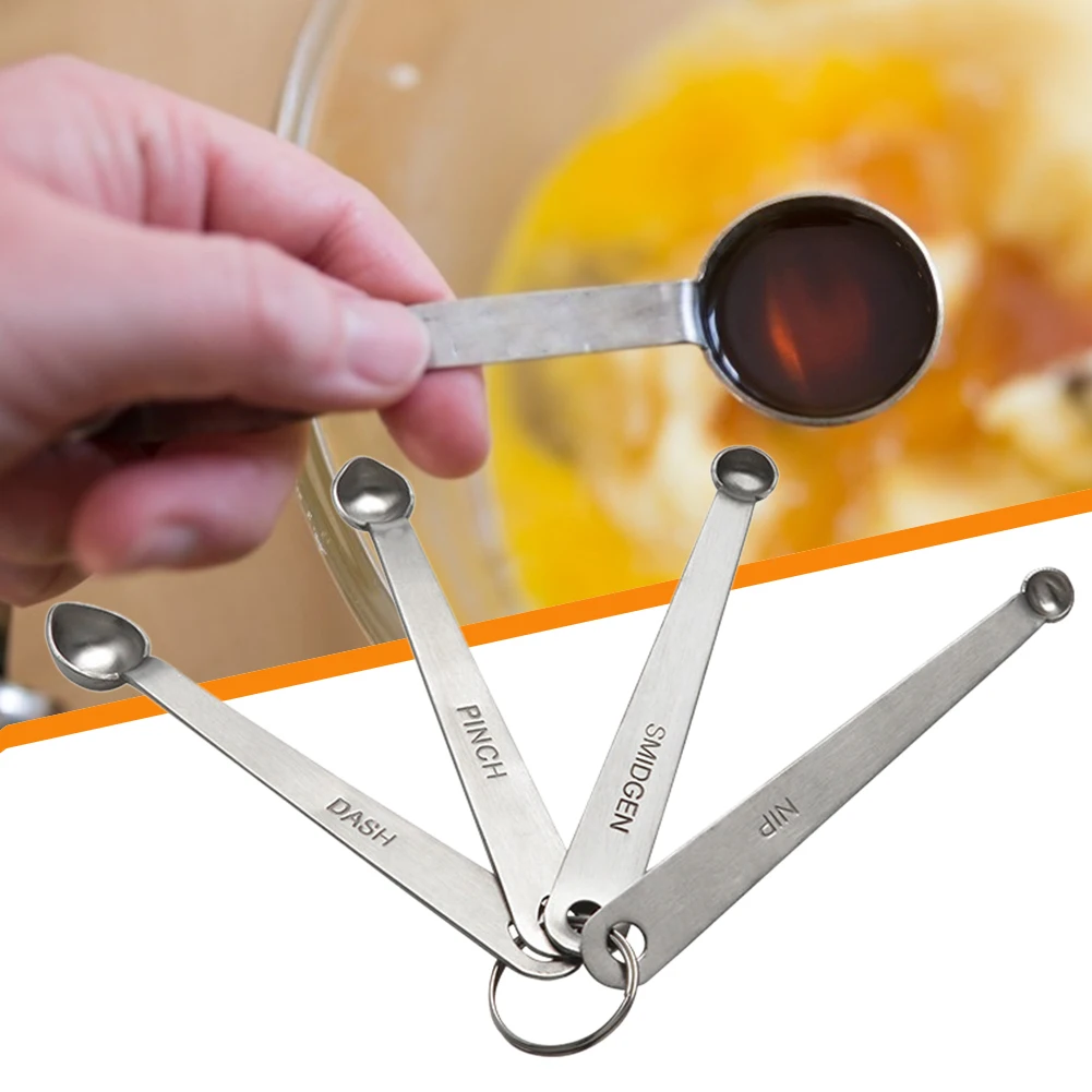 

4pcs/set Stainless Steel Spice Measuring Spoons Compact and Portable Carry Convenient Kitchen Cooking Sugar Salt Scoop