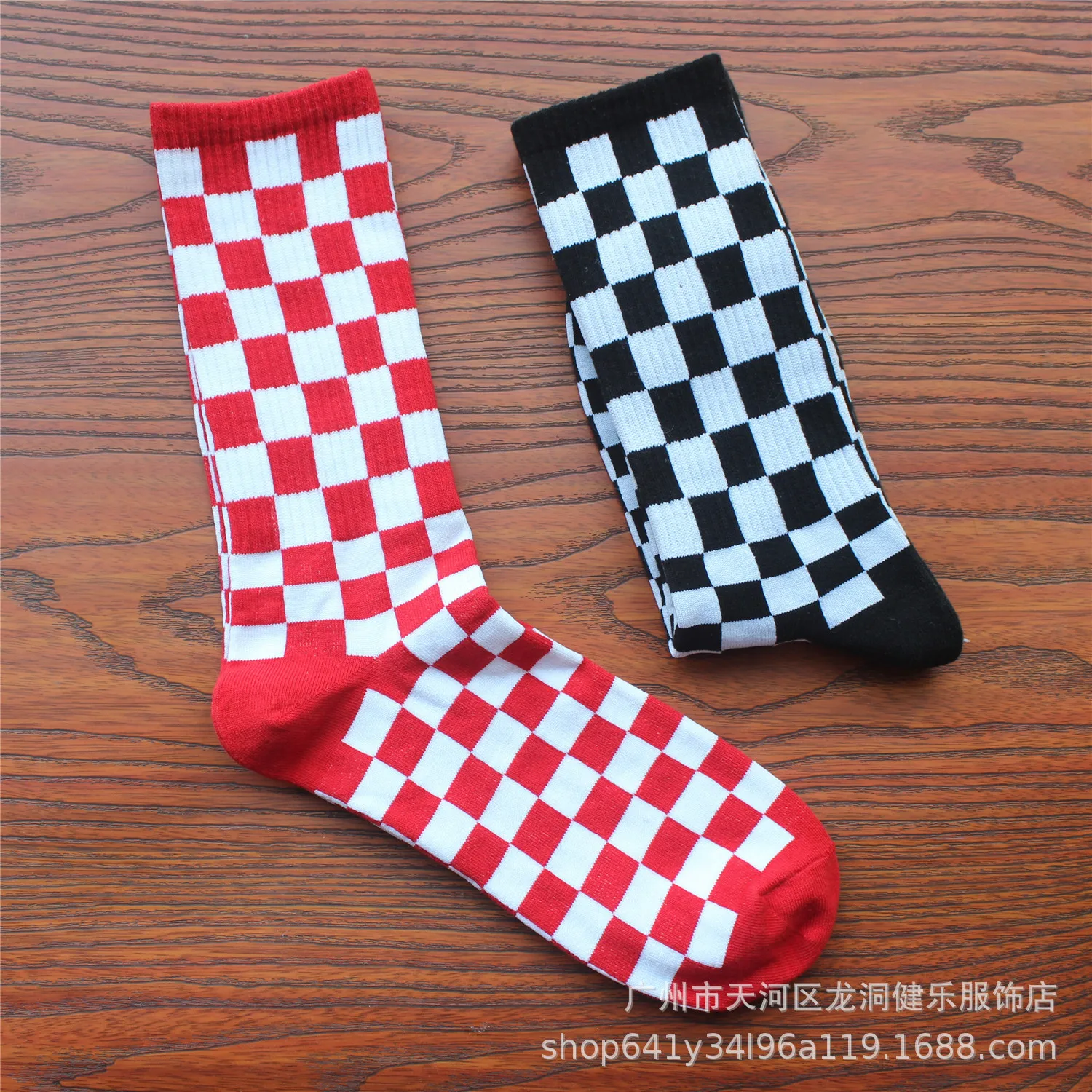 5pairs Plaid Couple Street Skateboard Stripe Trendy Hiphop Skateboard Long Cotton Socks