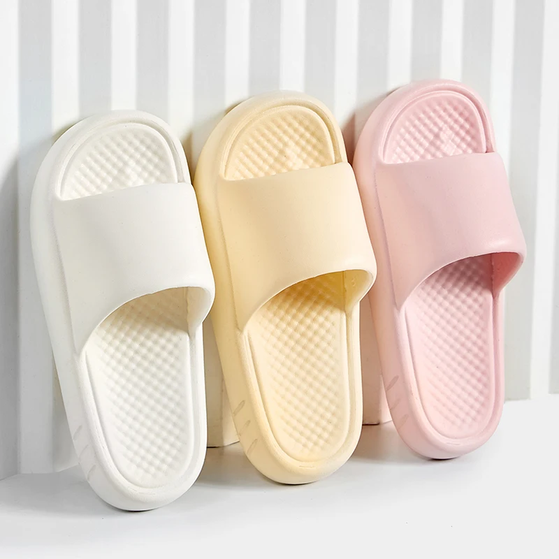 

Women Soft Sole Cloud Slippers Home Bathroom Mute Anti-Slip Slides Platform Pillow Slippers for Woman Summer Eva Flip Flops 2023