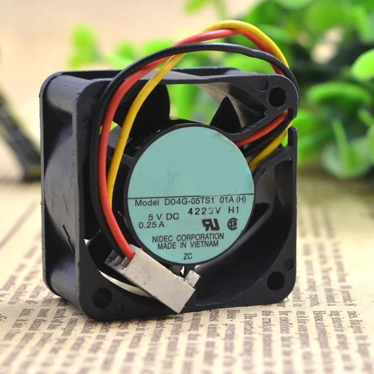 Совершенно новый оригинальный Φ 01AH 5V 0.25A 4020 4 см двойной шаровой вентилятор |