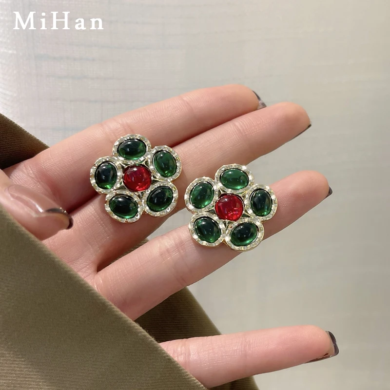 

Mihan 925 Silver Needle Delicate Jewelry Flower Earrings 2022 New Trend Vintage Temperament Green Resin Drop Earrings For Women