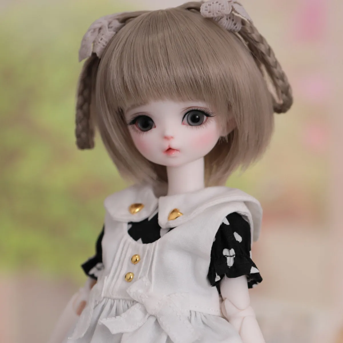 Wig Shoes Birthday Gift High-grade Resin Spot Factory Sale