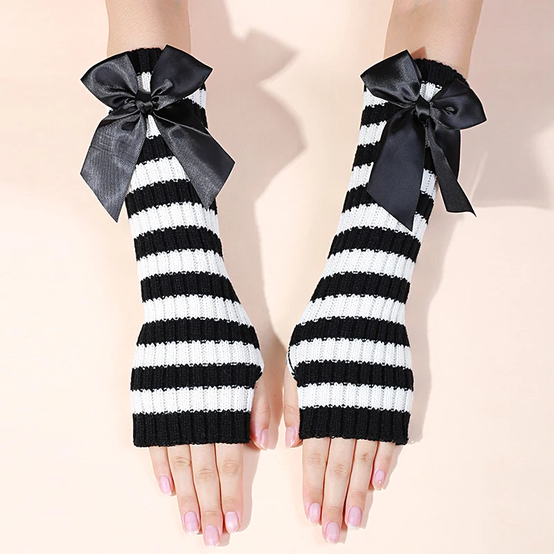 

Полосатые перчатки с открытыми пальцами, корейские модные вязаные рукавицы в черно-белую полоску с бантом на руку, теплые митенки без пальцев, перчатки для девушек в стиле Харадзюку