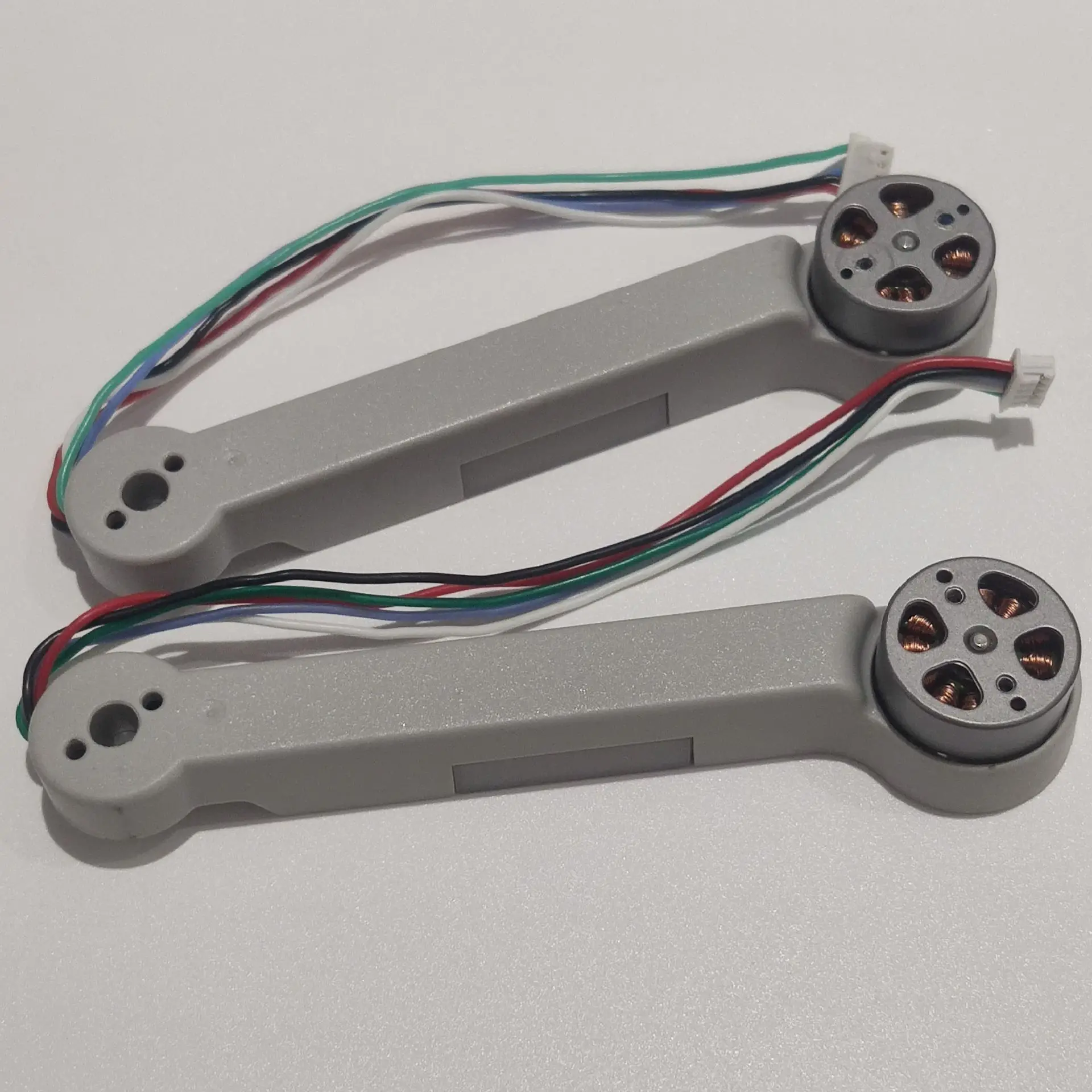 Квадрокоптер 4 ДРК 4D-F8 Fast-Mini RC 2 шт. складной Дрон F8 запасные части задний правый