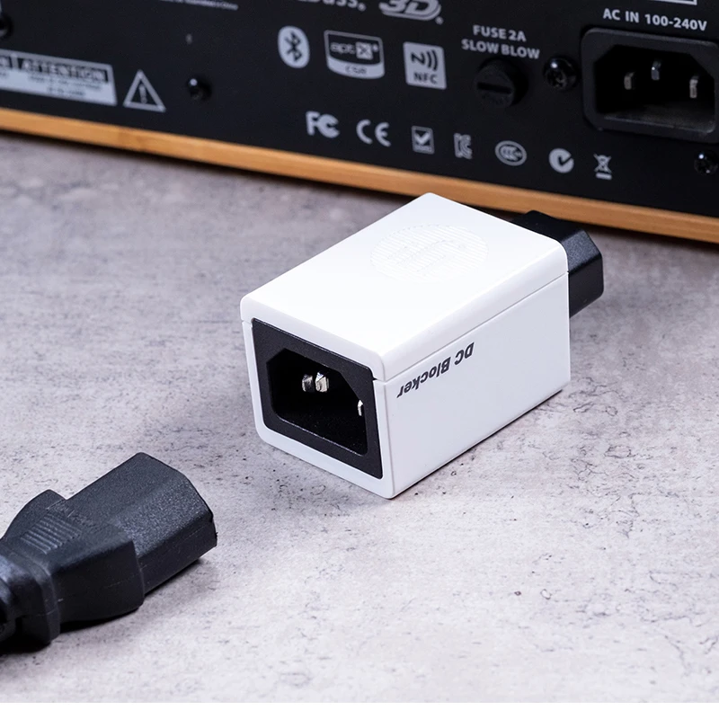 Устраняющий трансформатор IEC