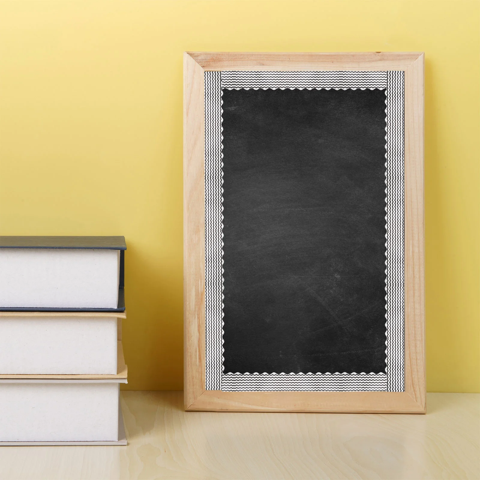 

1 Roll Classroom Decorative Adorable Removable Border Stickers Bulletin Board Border Adhesive Border Sticker for Decorate Photo