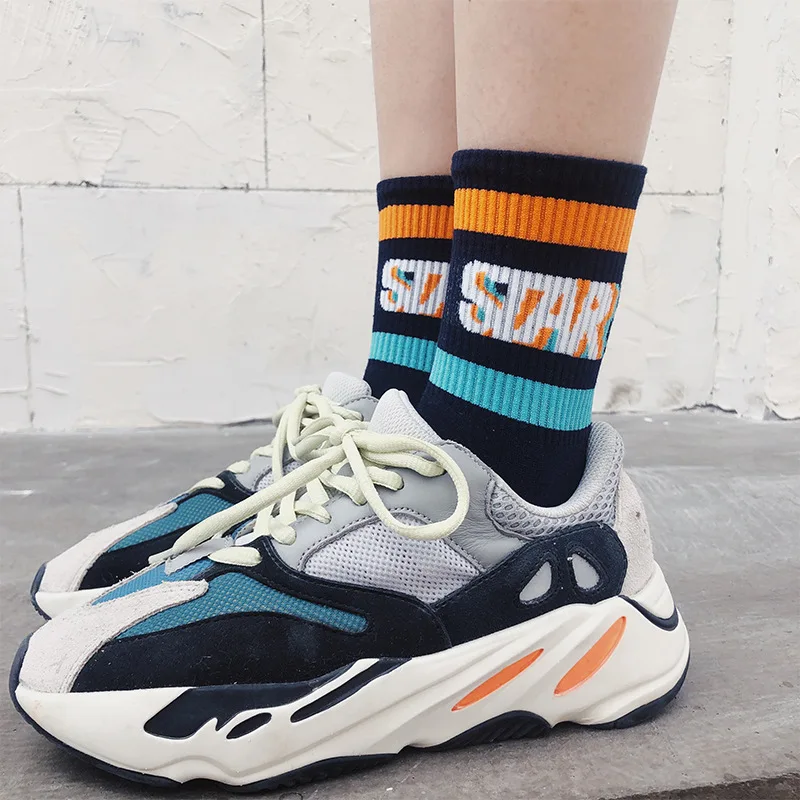 

Letter Print Women Socks Casual Fashion Hip Hop Skateboard Long Socks Soft Cotton Breathable Harajuku Streetwear Crew Socks Sox