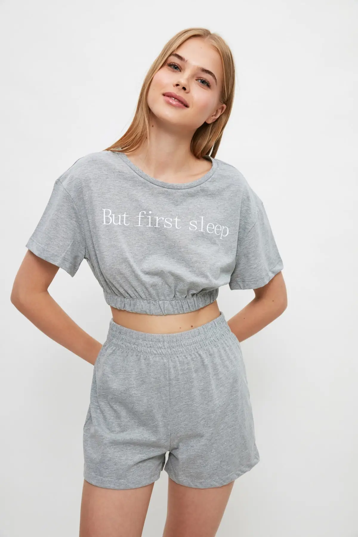 

Trendyol Tagline Knitted Pajamas Set THMSS21PT1360