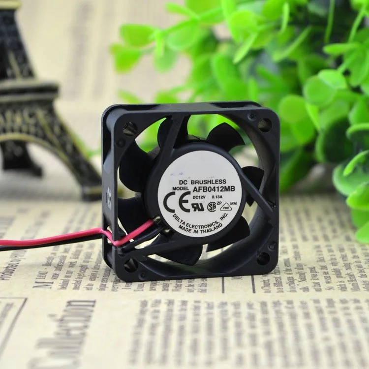 

Новый оригинальный вентилятор охлаждения 4 см AFB0412MB 4015 12V 0.13A