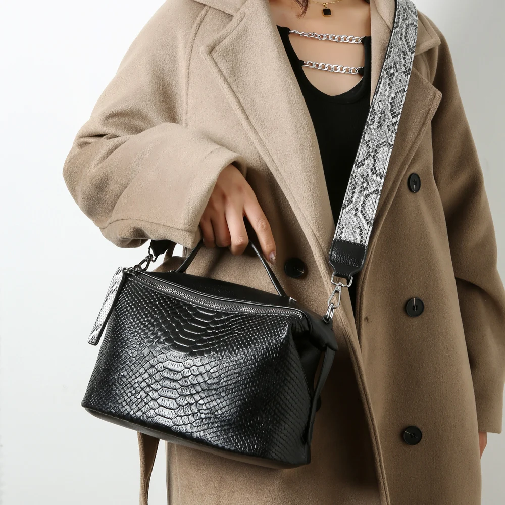 high quantity women handbags luxury design women big bags women crocodile pattern totes female shoulder bags free global shipping