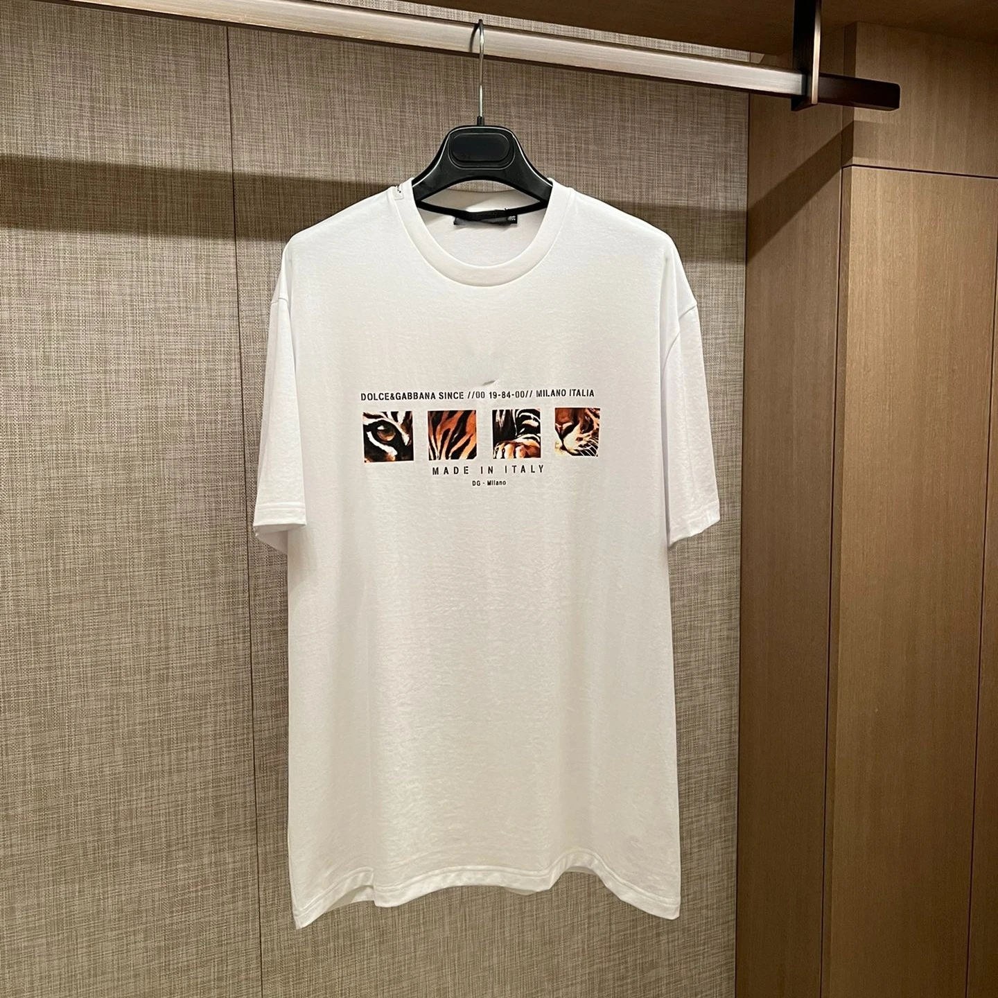 

Top Quality 2022 New D Style Pure Cotton Y2k Top T Shirt Tees for Young Lady From Italy