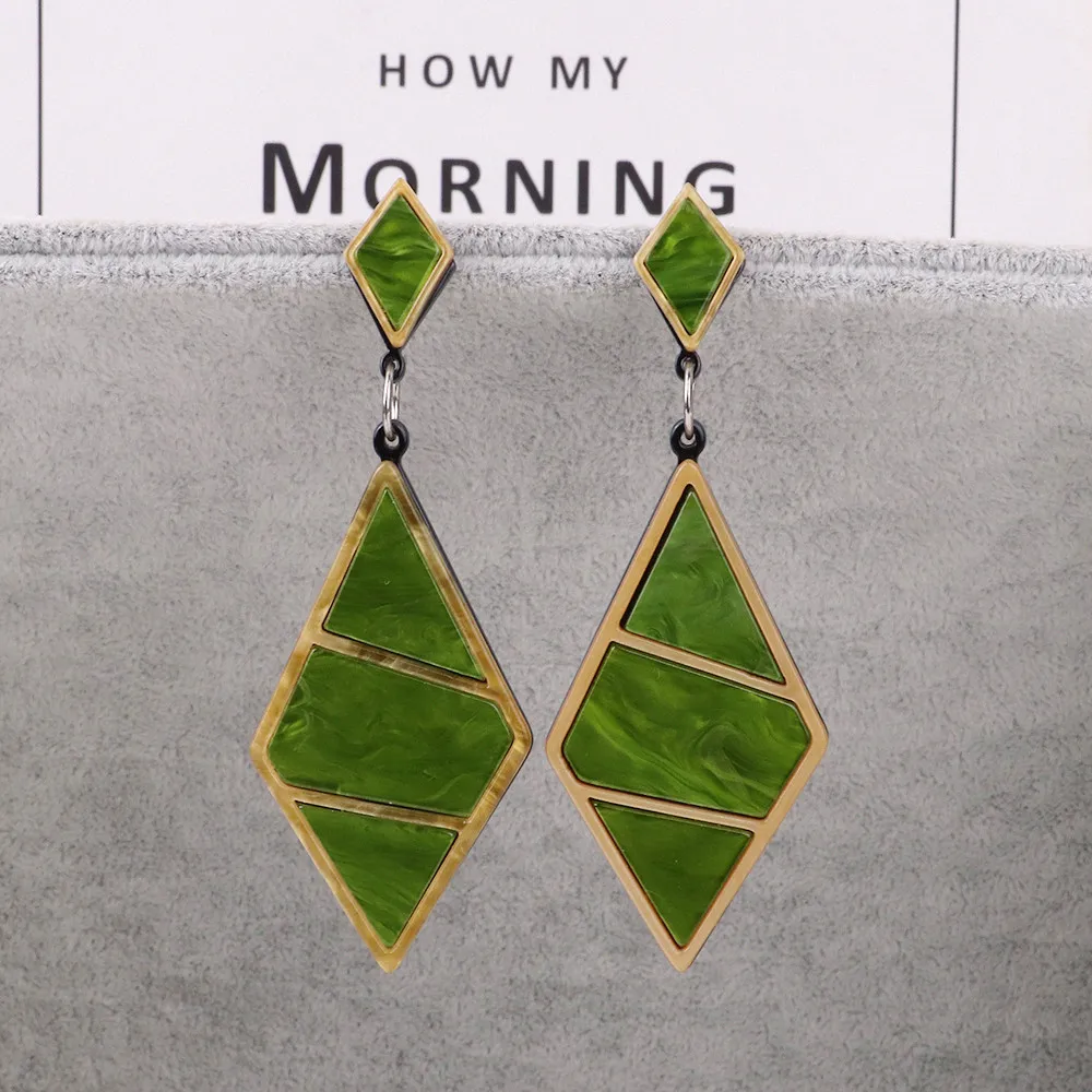 

Vintage Green Acrylic Geometric Drop Earrings for Women Resin Exaggerated Square Long Statement Earring Personalized Jewelry