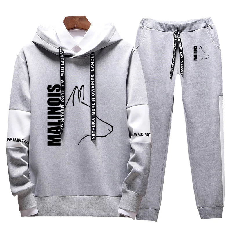 Рисунок 3 - Мужская трёхцветная спортивная