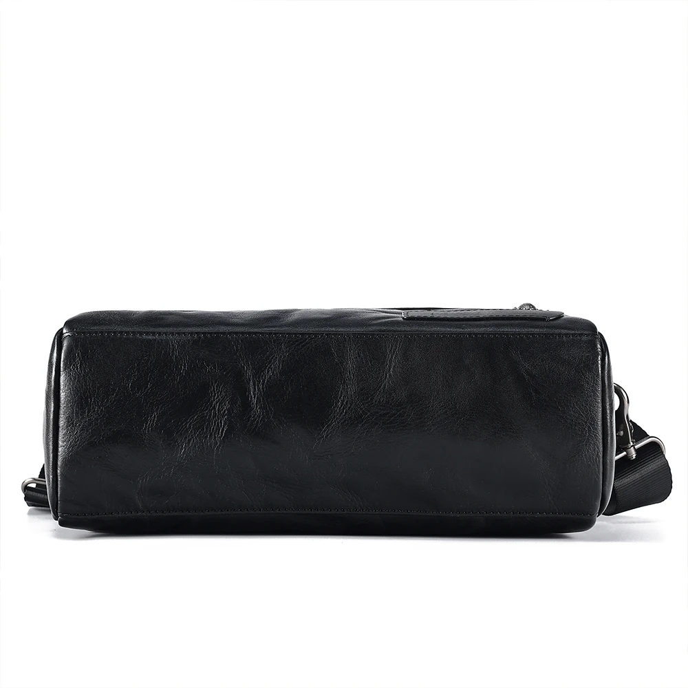 Рисунок 5 - Мужская сумка из воловьей кожи растительного дубления