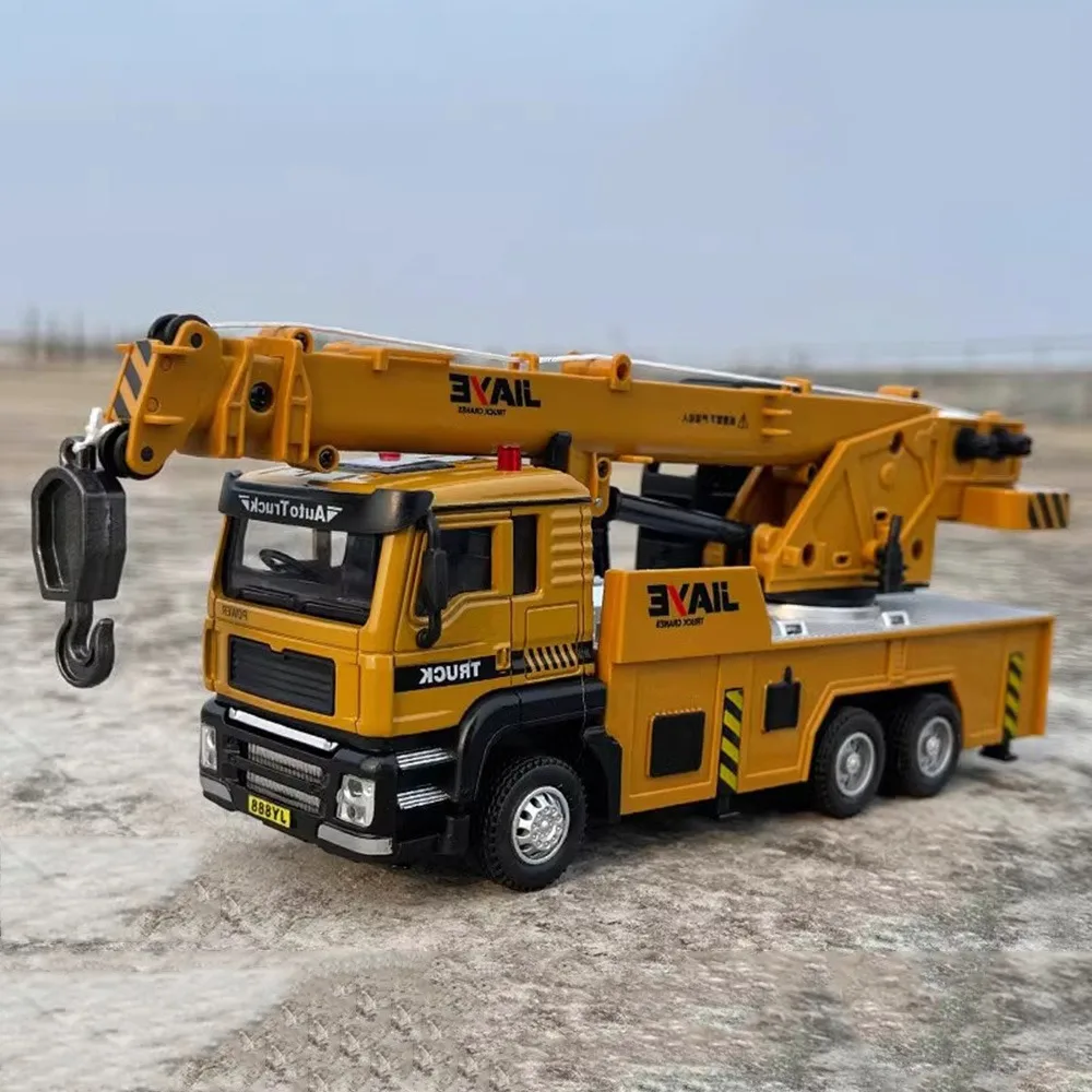 Модель автомобиля 1/50 года