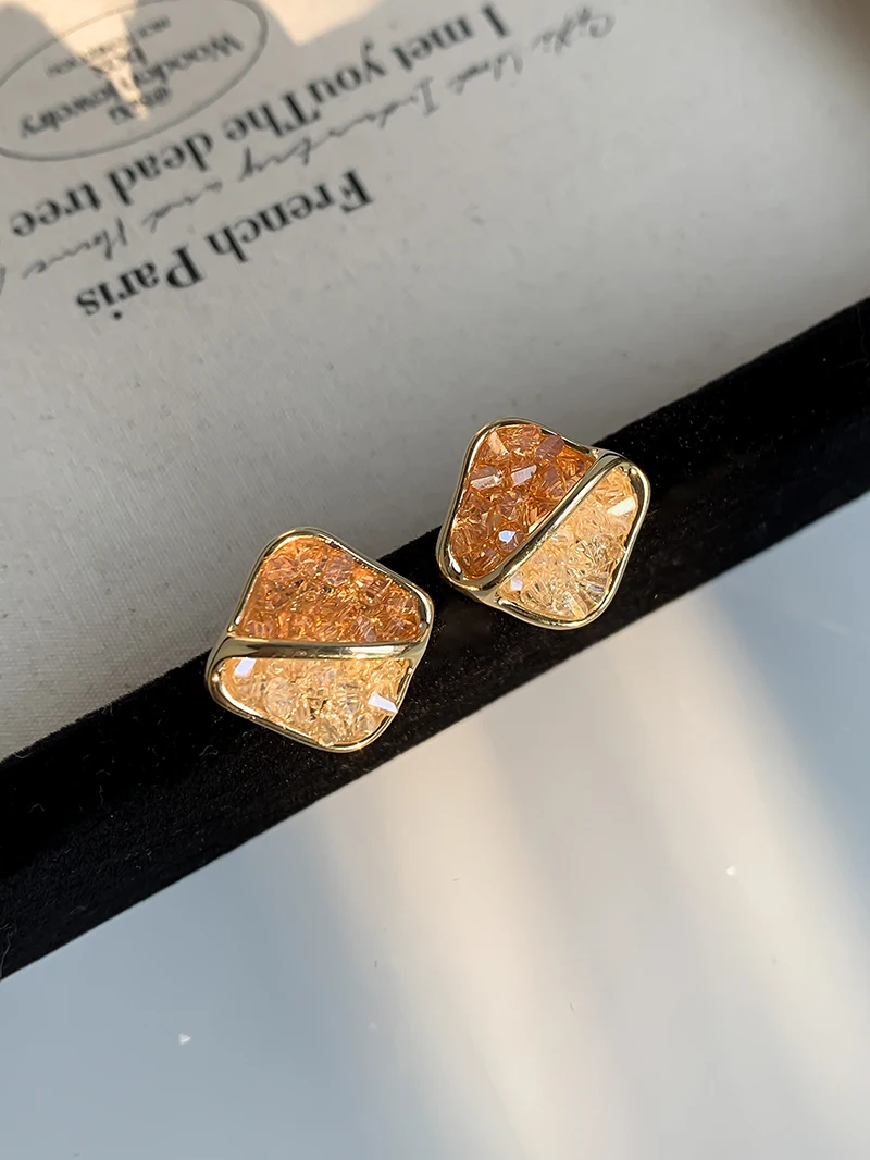 S925 Серебряные иглы Южная Корея квадратные серьги с оранжевыми кристаллами