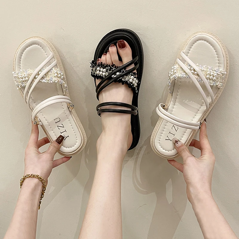 

Slippers Women Summer Platform Flat Shoes Female String Bead Pantofle Low Luxury Slides Lady 2022 Designer Soft Girl Scandals Ru
