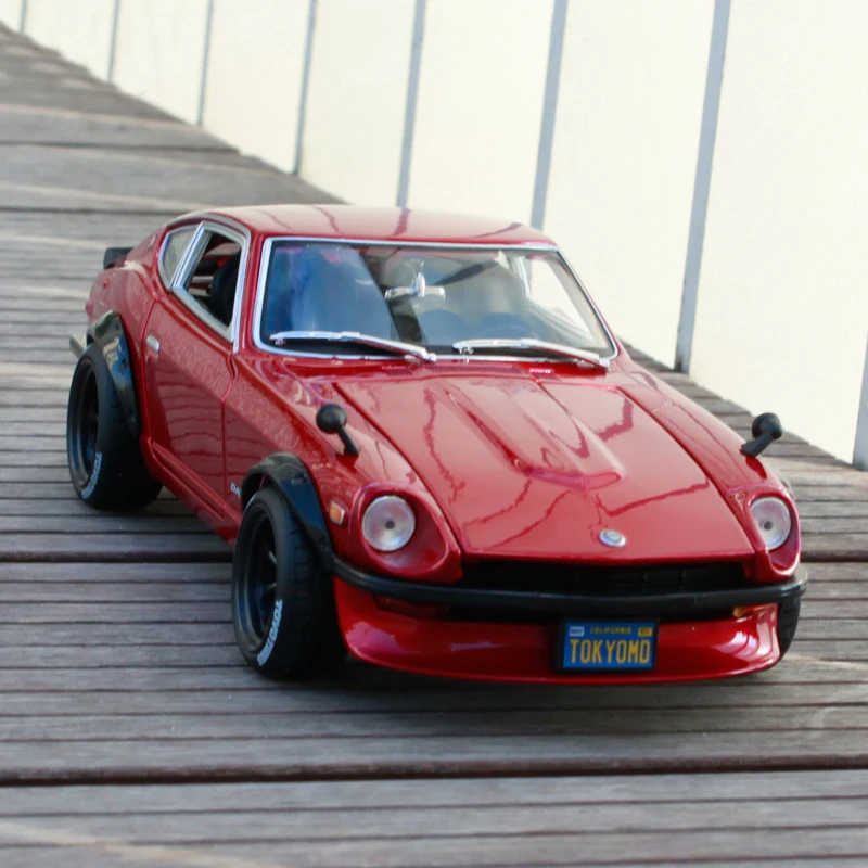 Maisto 1:18 1971 Datsun 240Z Car Diecast For Nissan Red Model Toys Kids Gifts Free Shipping Original Box