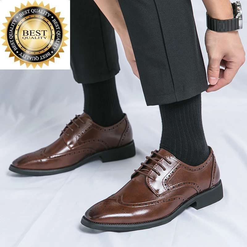 

brogue Shoes Men Spring Leather autumn Fashion Bright dress Business Formal Wear Comfortable Breathable Male wedding