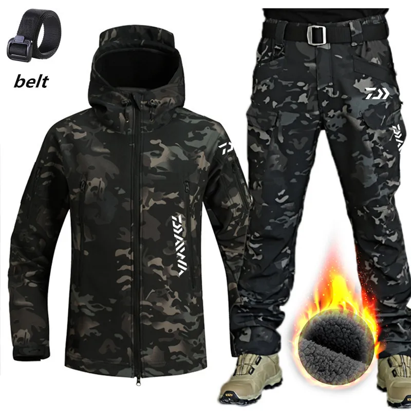 

Daiwa Winter Autumn Tactical Army Military Combat SoftShell Fleece Jackets Waterproof Suit Fishing Hiking Camping Coat Thermal