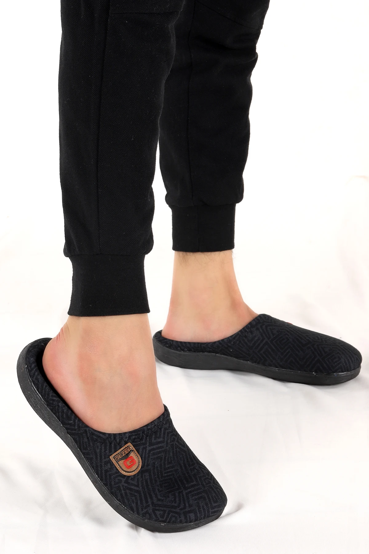 

Gezer 13497 daily home men's slippers