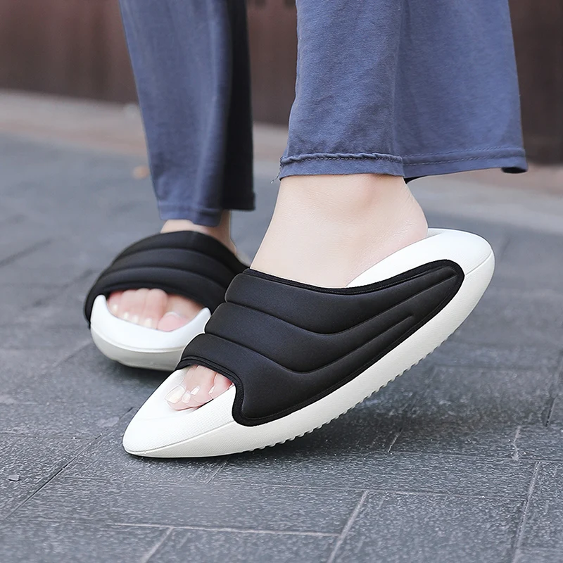 Top Grade Top quality high-grade Couple casual all-match comfort beach outdoor Men Leisure Balck White Fashion slippers 34-45