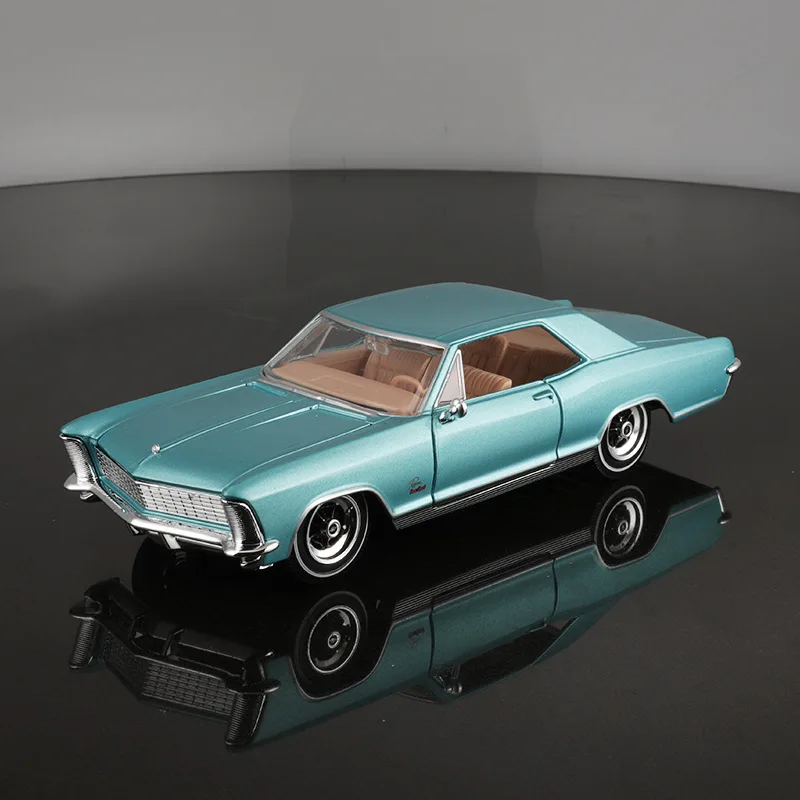Новый Maisto 1:26 1965 Buick Riviera Gran Sport миниатюрная литая под давлением модель из сплава