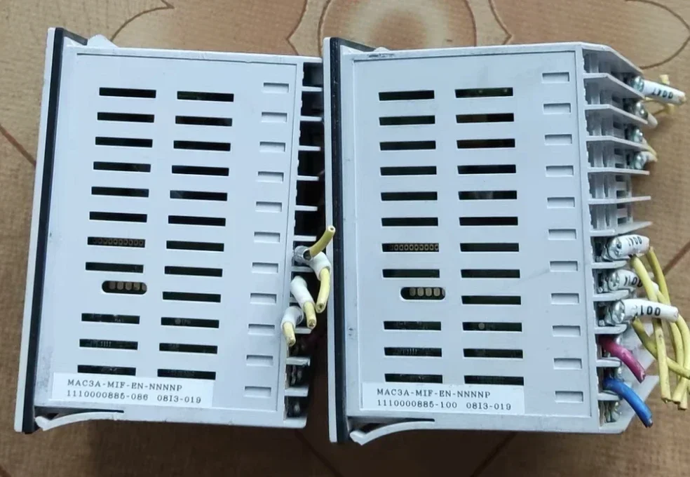 Термостат MAC3A б/у