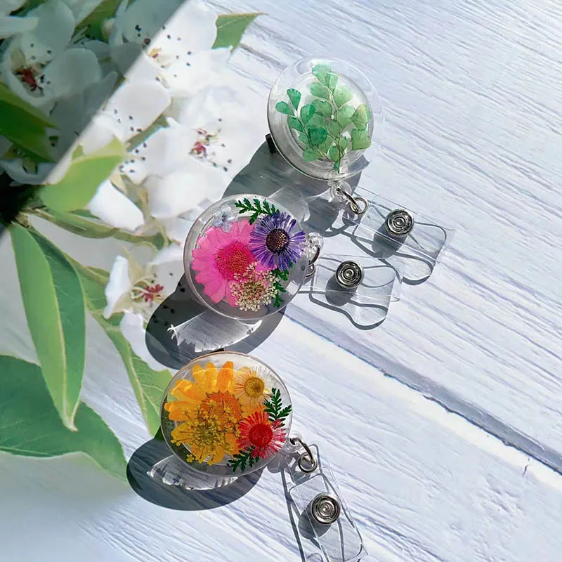 

Flowers Drops Of Glue Transparent Nurse Badge Reel Retractable ID Badge Holder With 360 Rotating Alligator Clip Name Holder