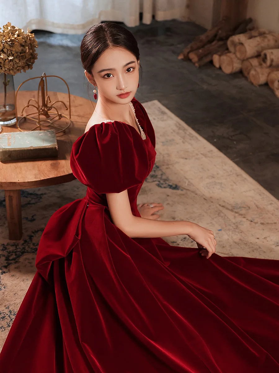 

Burgundy Vintage Velvet Evening Dress Elegant Square Neck Puff Sleeve Bow Princess Engagement Gonws
