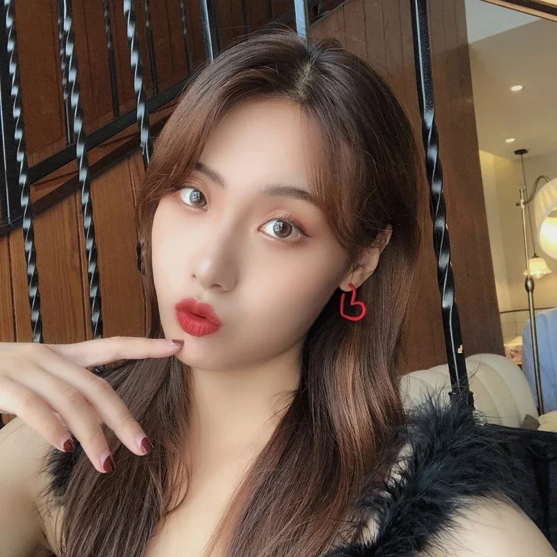 Повседневные серьги-подвески с красными сердечками для девочек забавные