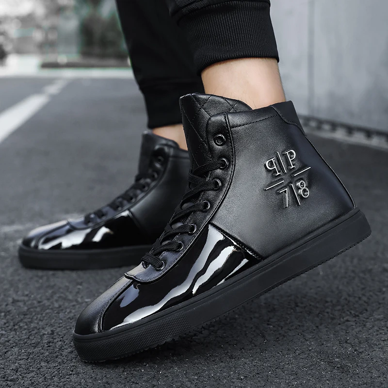 2022 Red Brand Superstar Shoes Men Luxury Designer Black Men Sneakers Big Size 47 Street High top Men's Skateboard Shoes Flats