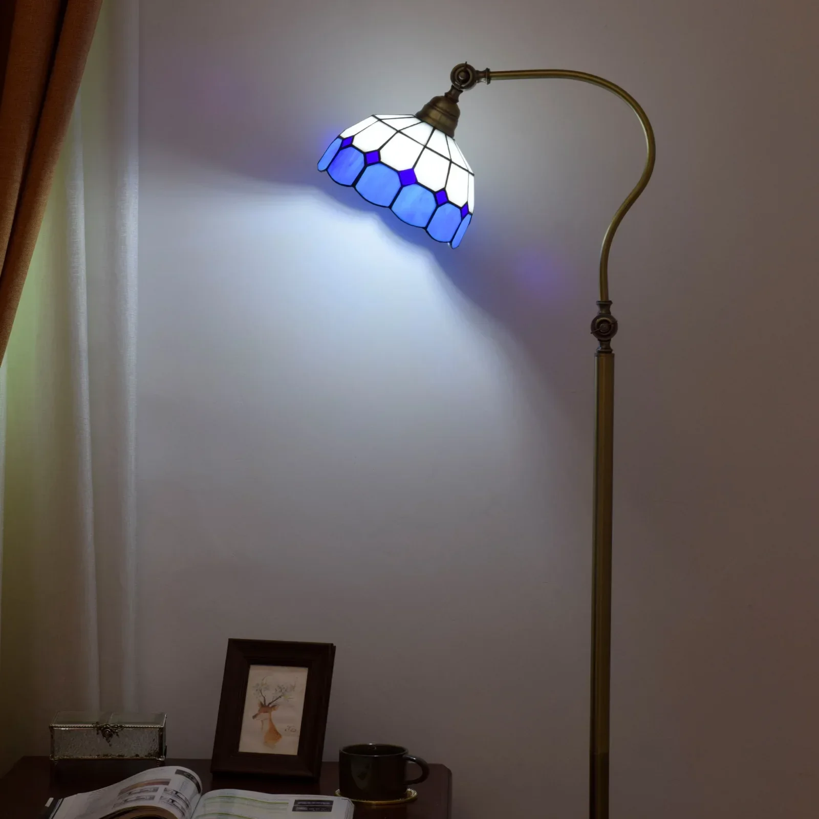 Торшер Тиффани Витражи в богемном стиле с блестками Гостиная Спальня