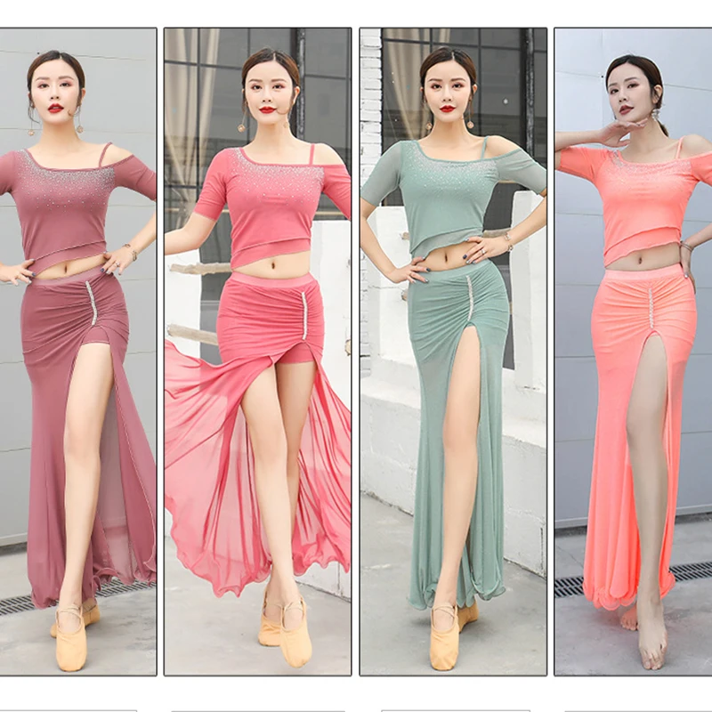 Костюм для танца живота с длинной юбкой и топом