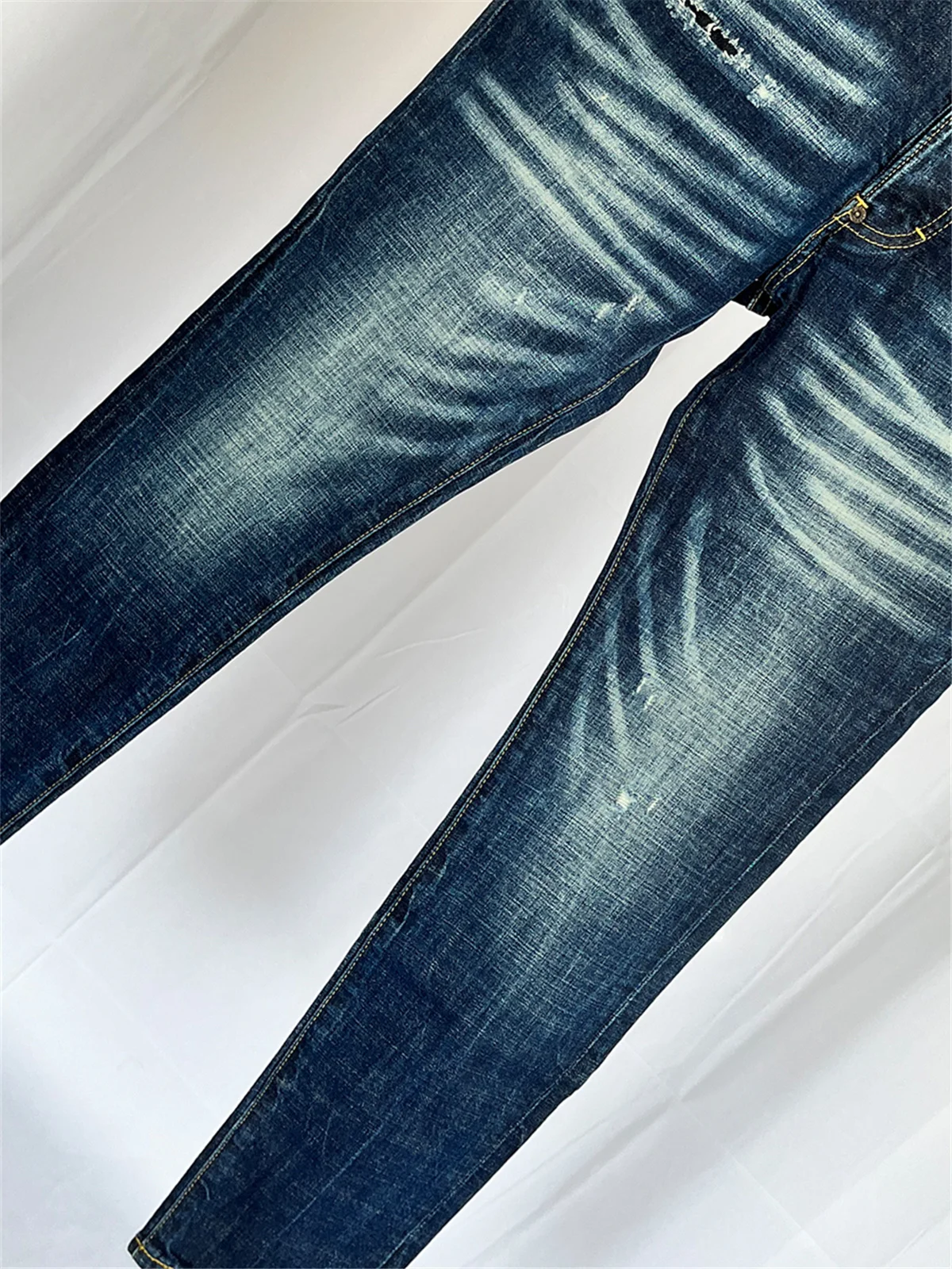 2024 весна и лето новые джинсы D2 модные мужские потертые шлифовальные отверстия