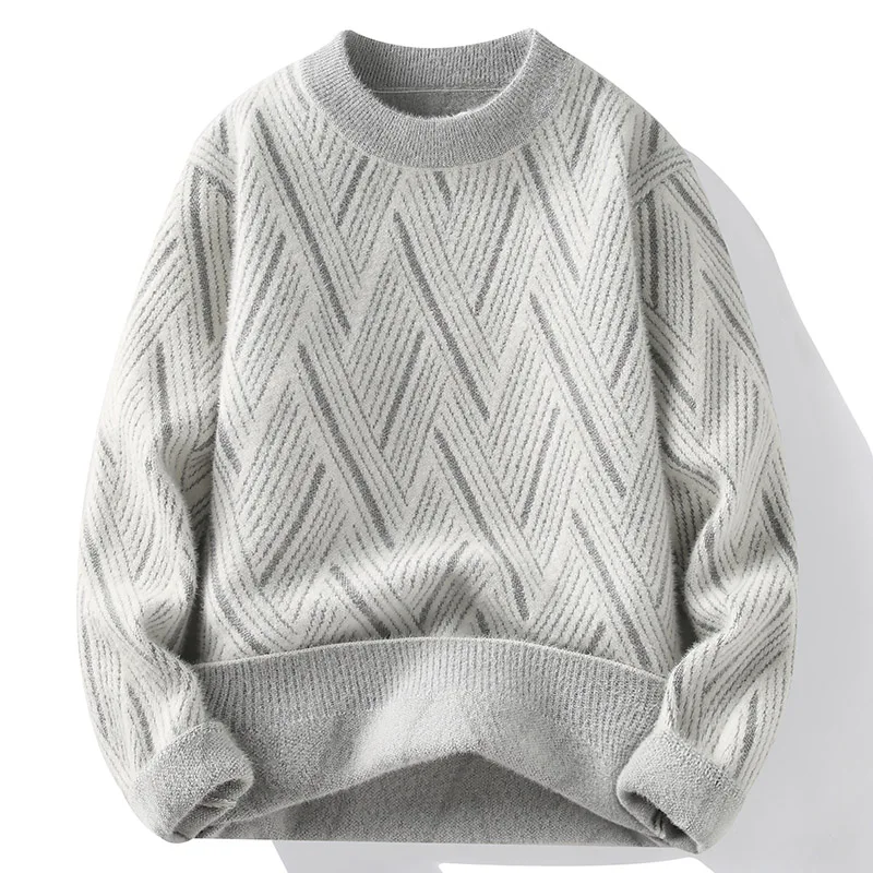 Рисунок 4 - Модная свободная водолазка