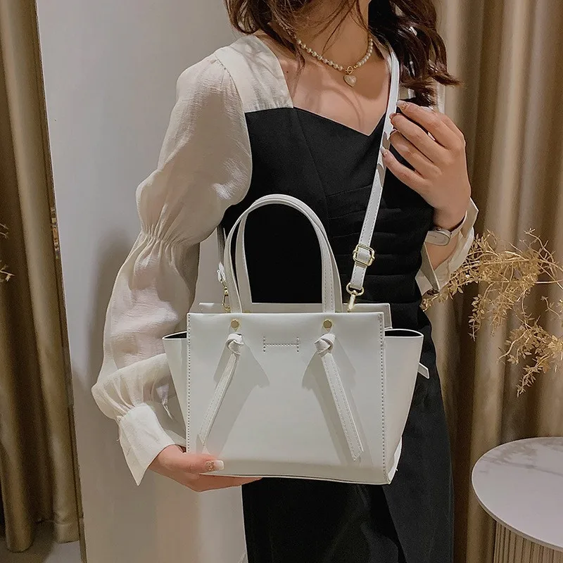 Soft PU Leather Crossbody Bags for Women 2022 New Solid Color Simple Shoulder Purses Female Brand Designer Trends Handbags Green