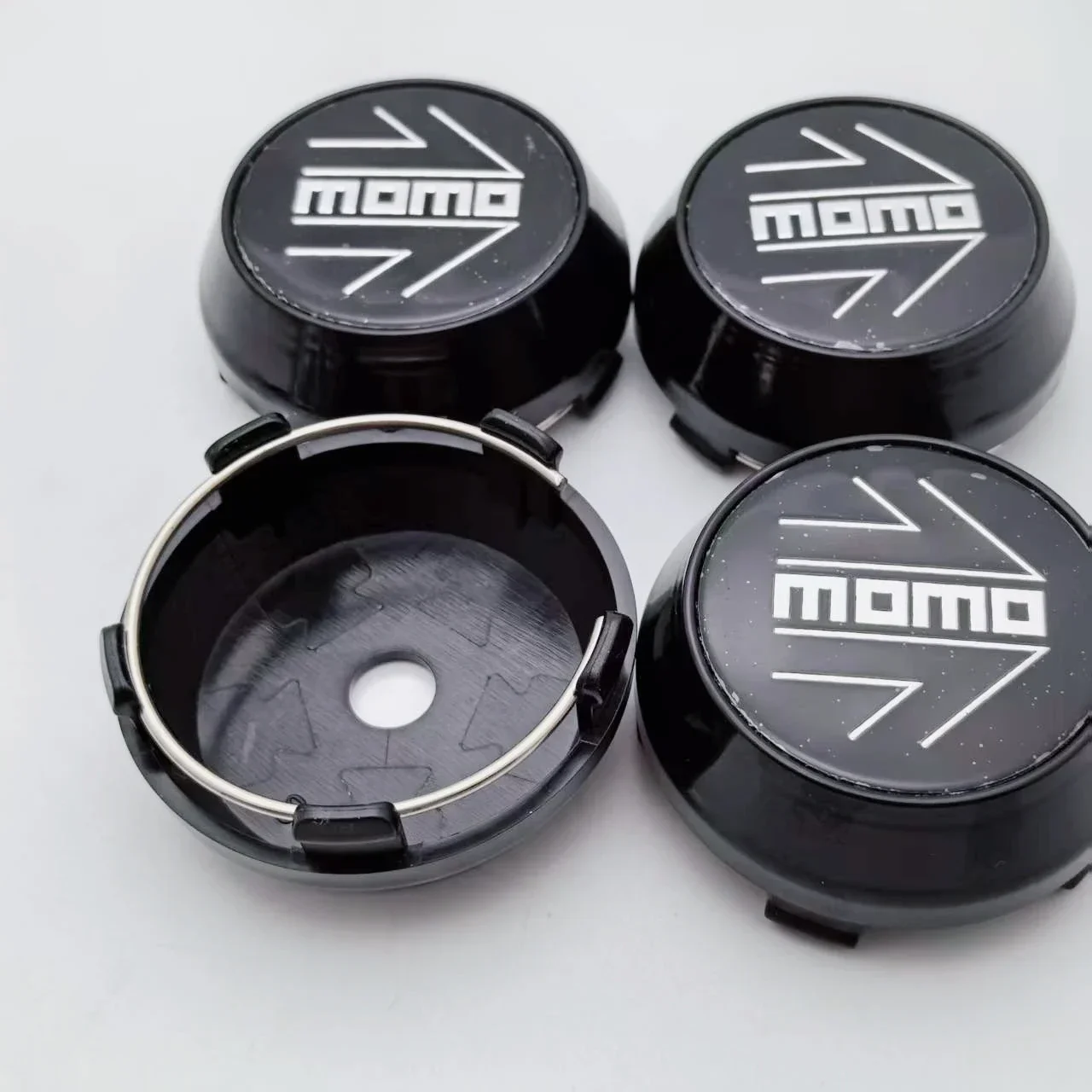 

4 шт. O.D 60 мм I.D 56 мм колпаки центра колес автомобиля с эмблемой MOMO, логотипом, аксессуары для стайлинга автомобилей для MOMO, колпаки ступицы обода, значок крышки