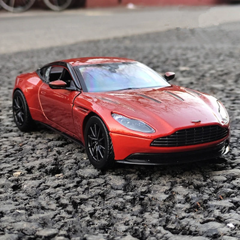 Модель спортивного автомобиля изумтинс DB11 из сплава в масштабе 1:24, литой и игрушечный автомобиль, Коллекционная модель гоночного автомобиля из металла, Высококачественная модель, подарки для детей