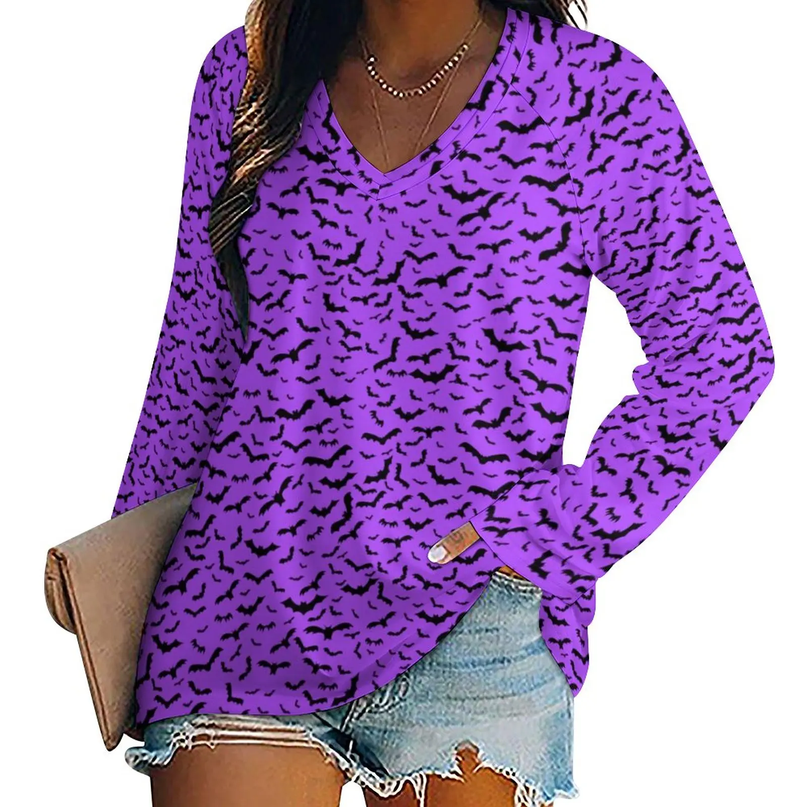 

Black Bats T Shirt Halloween Print Funny Long Sleeve T-Shirts Female V Neck Casual Tshirt Oversized Pattern Tops