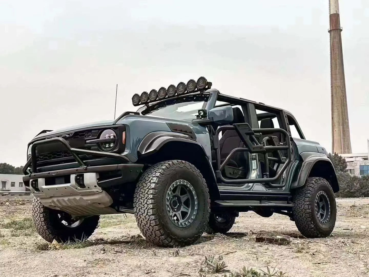 Трубчатые двери Miji черные стальные полудвери внедорожные тропы для Ford Bronco 2021 2022