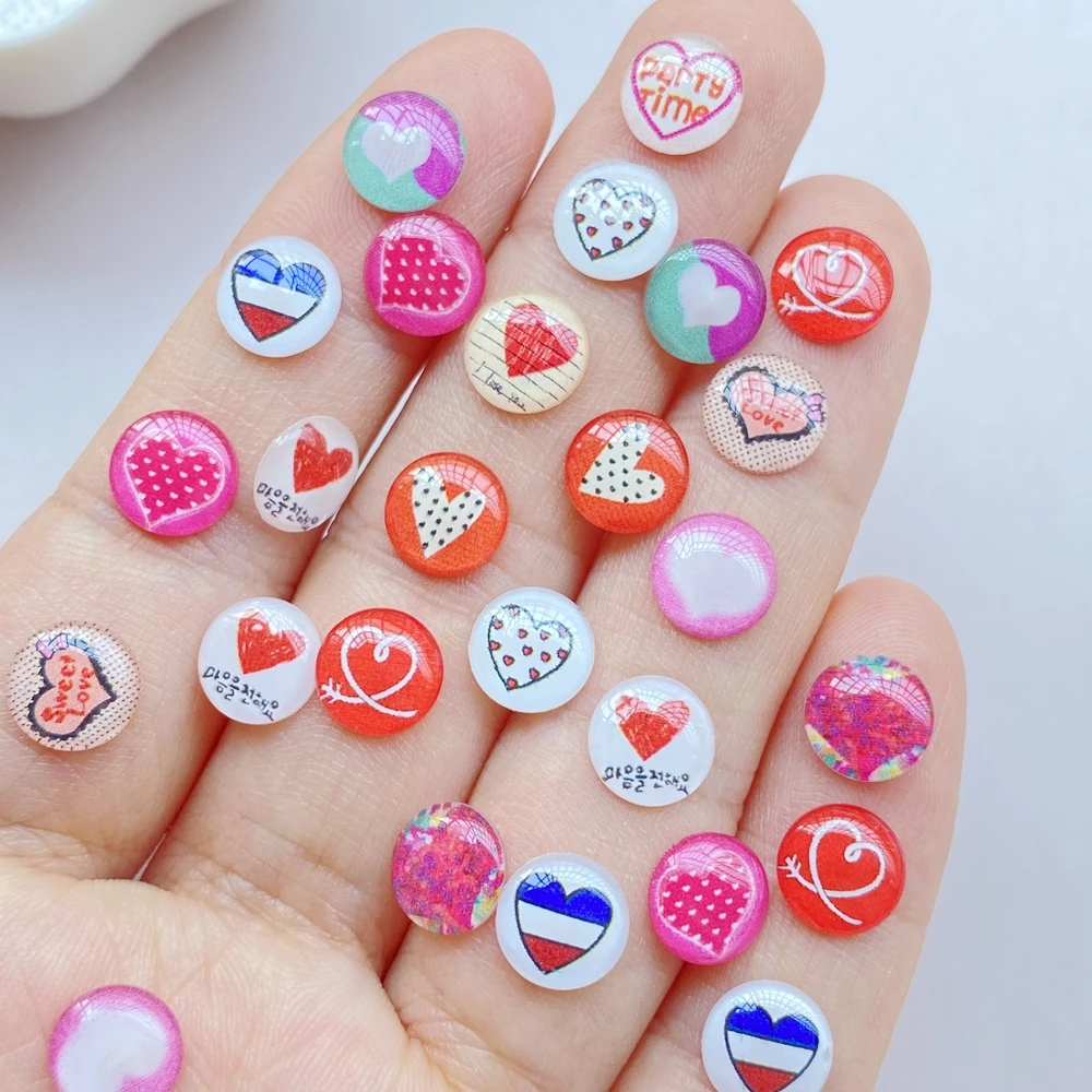 

50 шт. круглых сердцевидных подвесок из резины TSXJY для декорирования ногтей