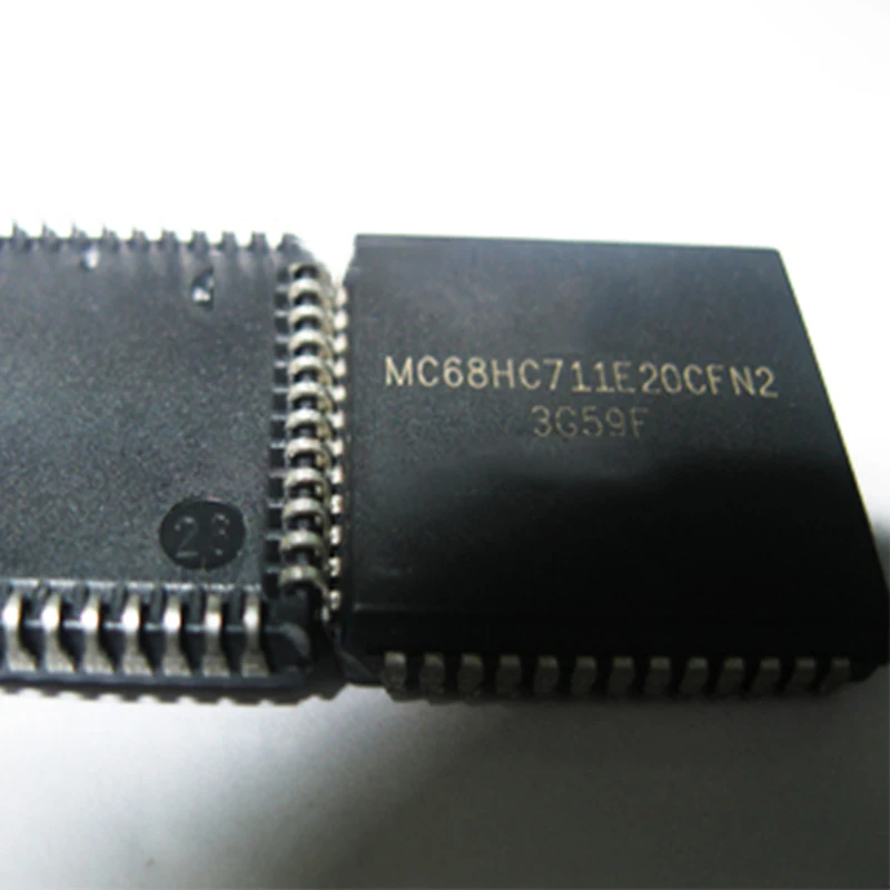 

MC68HC711E9CFN2 MC68HC711E20CFN2 MH62E08B27CPJ PLCC68 MPC89E515AP PLCC-44 68HC811E2FN PLCC52