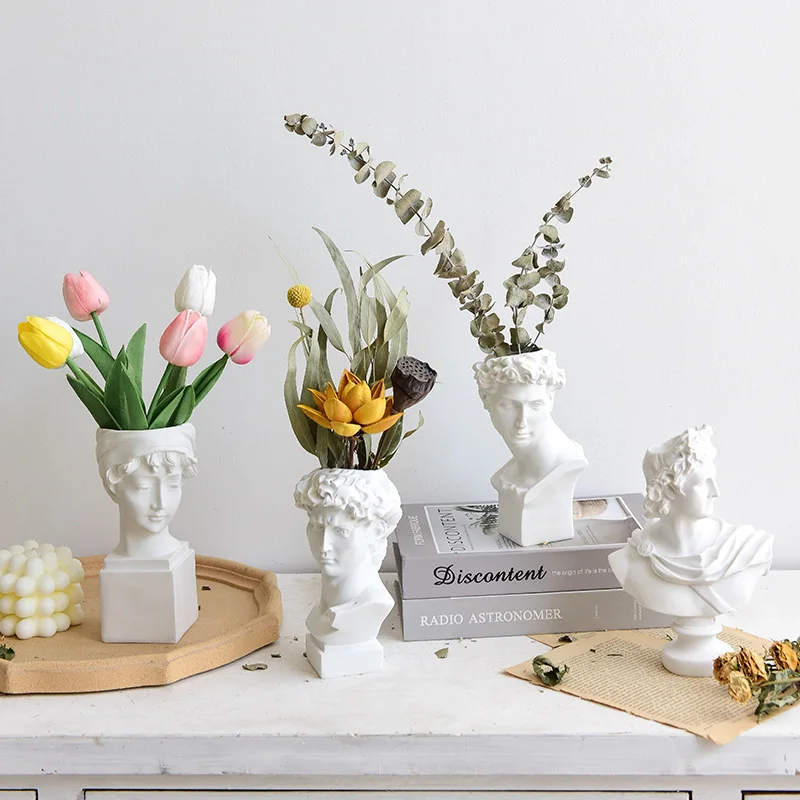 

White Vazolar Cachepot for Dried Flowers Nordic Vase Decoration Home Design Human Face Art Crafts Desk Decoration